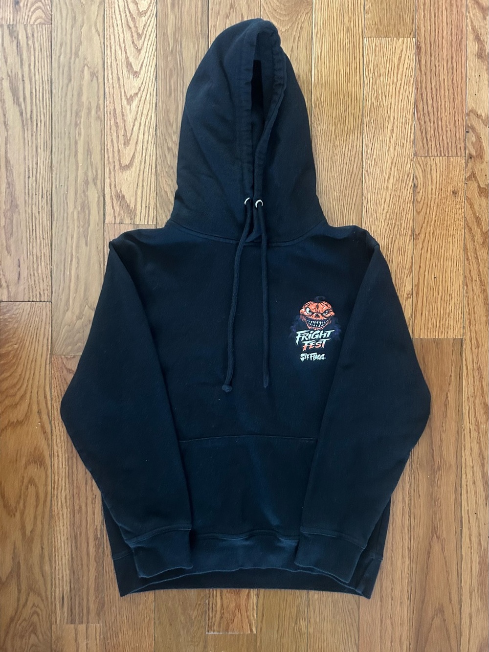 Fright Fest Pumpkins Six Flags Hoodie Size Small